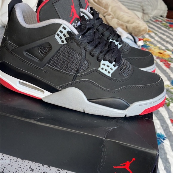 Jordan 4 retro breds - Picture 2 of 2